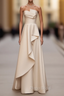 A-Line White Satin Strapless Wedding Dresses