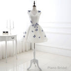 A Line V Neck Sleeveless Appliques Tulle Homecoming Dresses, Short Prom Dresses