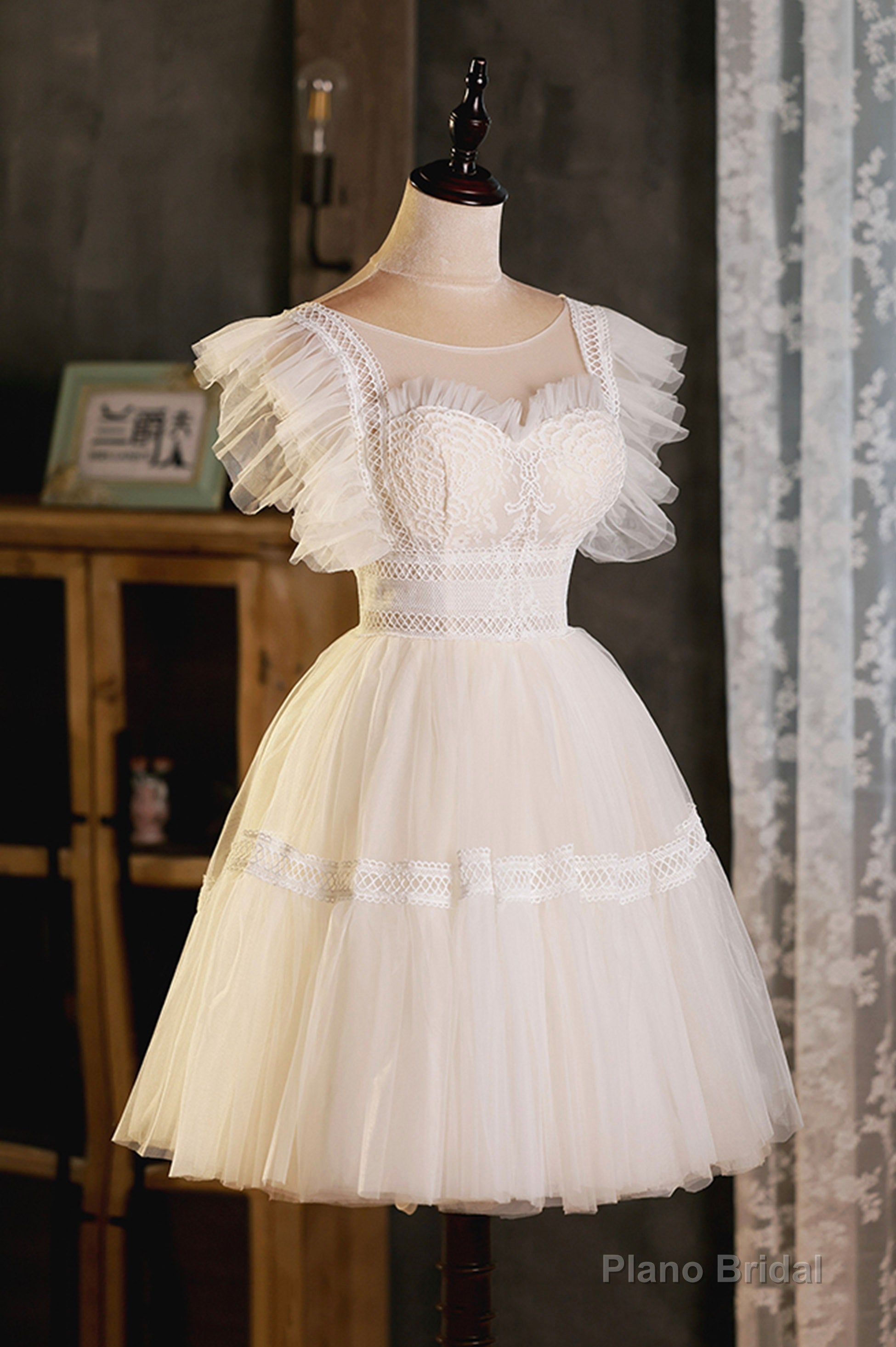 Cute Lace Short A-Line Prom Dress, Champagne Party Dress Main image