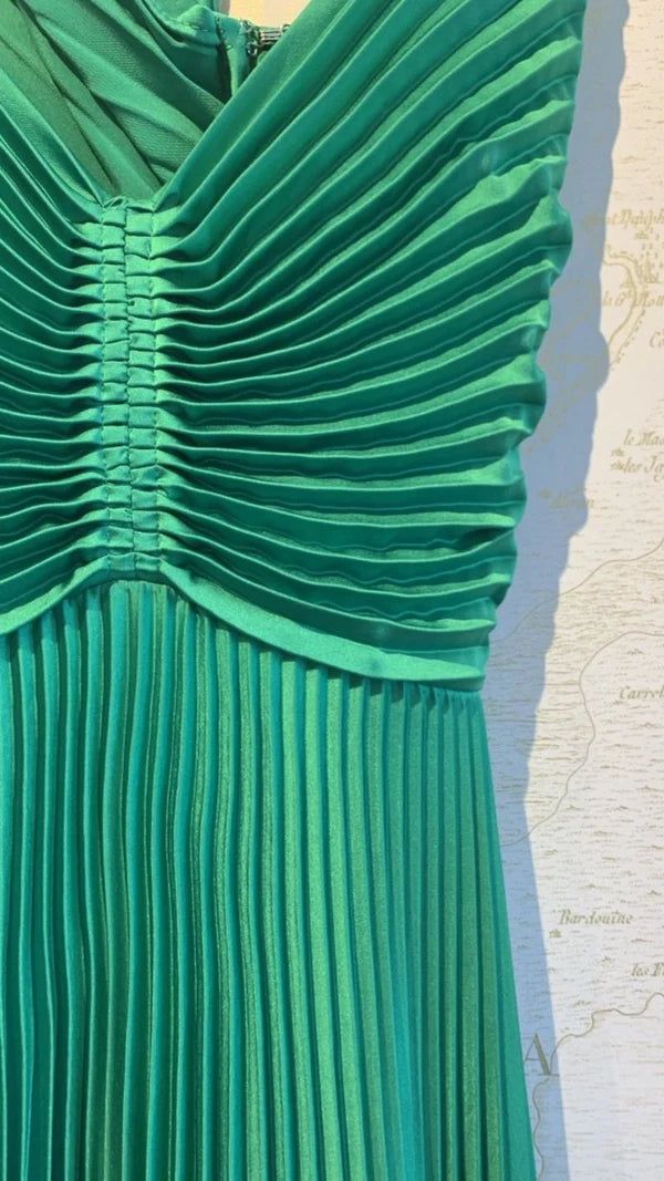 Forest Green Backless Formal Prom Dresses For Vegas Pool Party?? Glam Chiffon Formal Evening Dresses For Special Ocassion