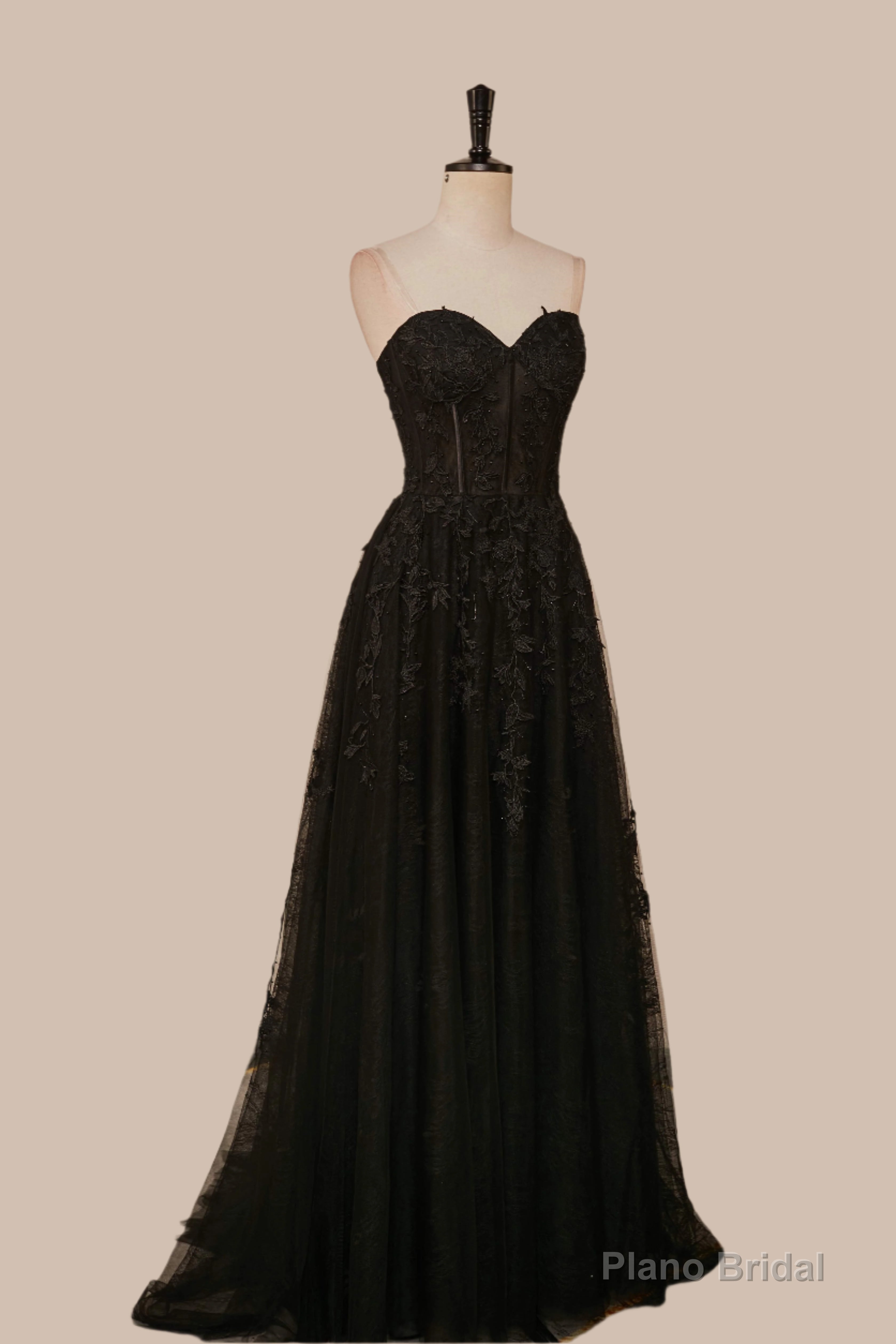 Black Strapless A-line Appliques Tulle Long Prom Dress Secondary image