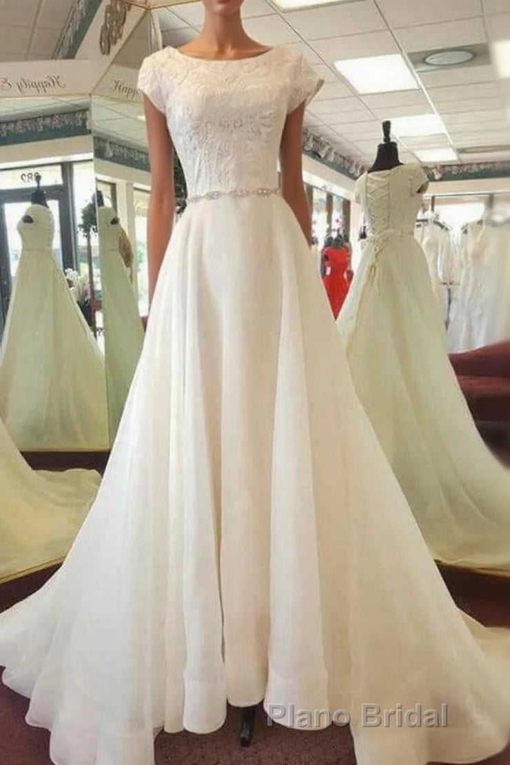 Delicate Round Neck Short Sleeves Sweep Train Lace Appliques Wedding Dresses Main image
