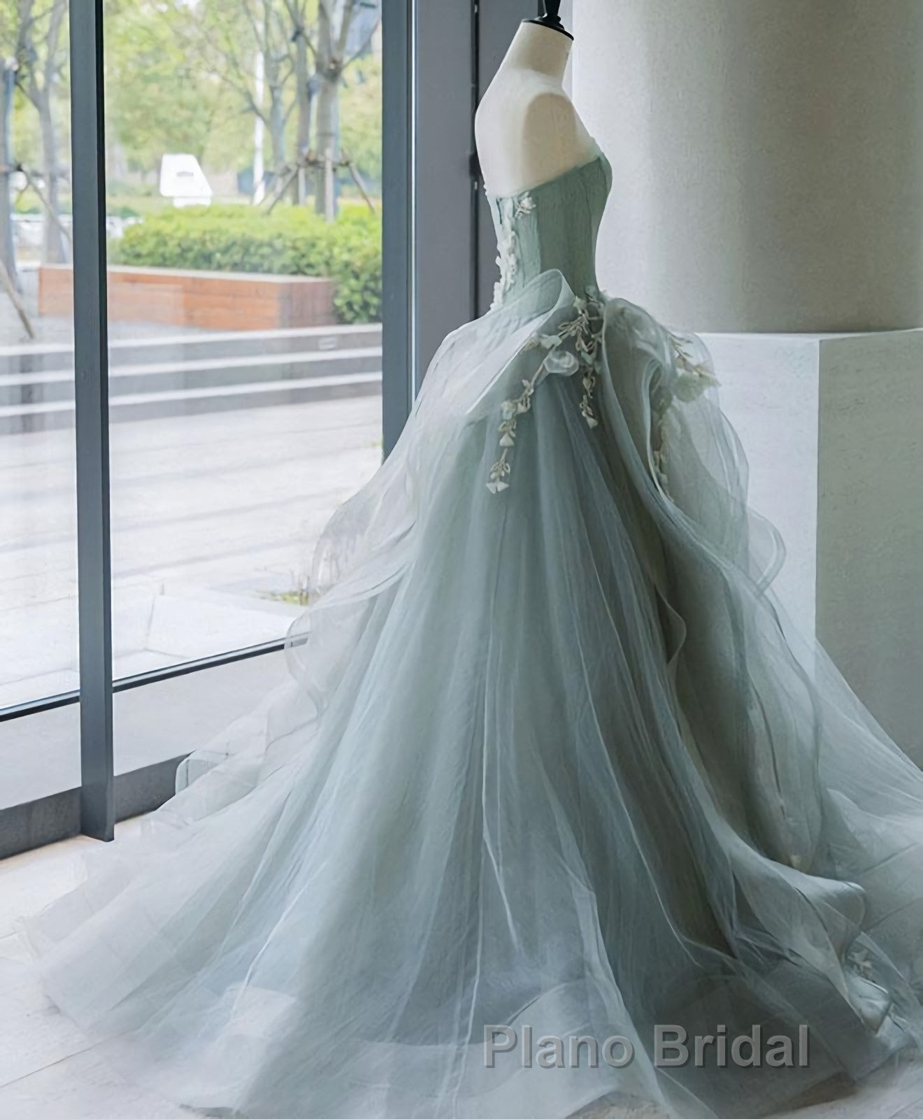 Unique Tulle Lace Long Formal Prom Gown Tulle Lace Evening Dresses Secondary image