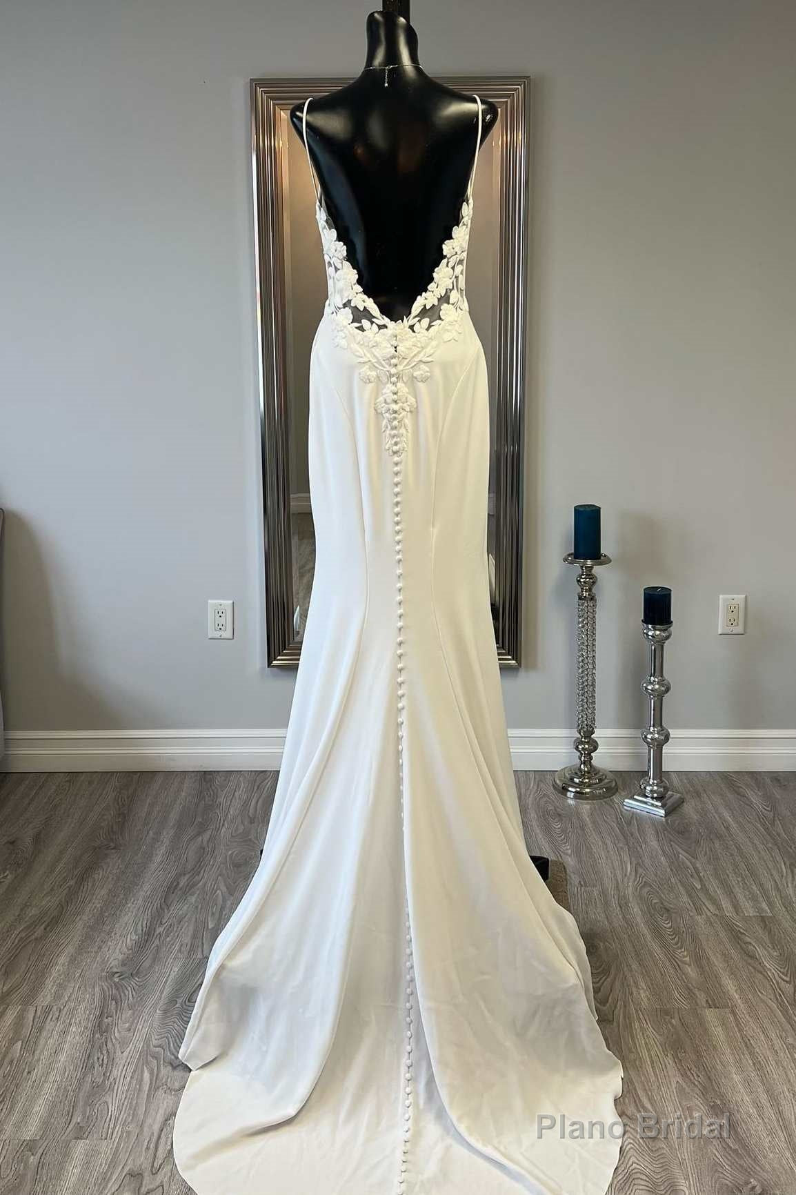 Elegant White V-Neck Open Back Mermaid Bridal Gown Secondary image