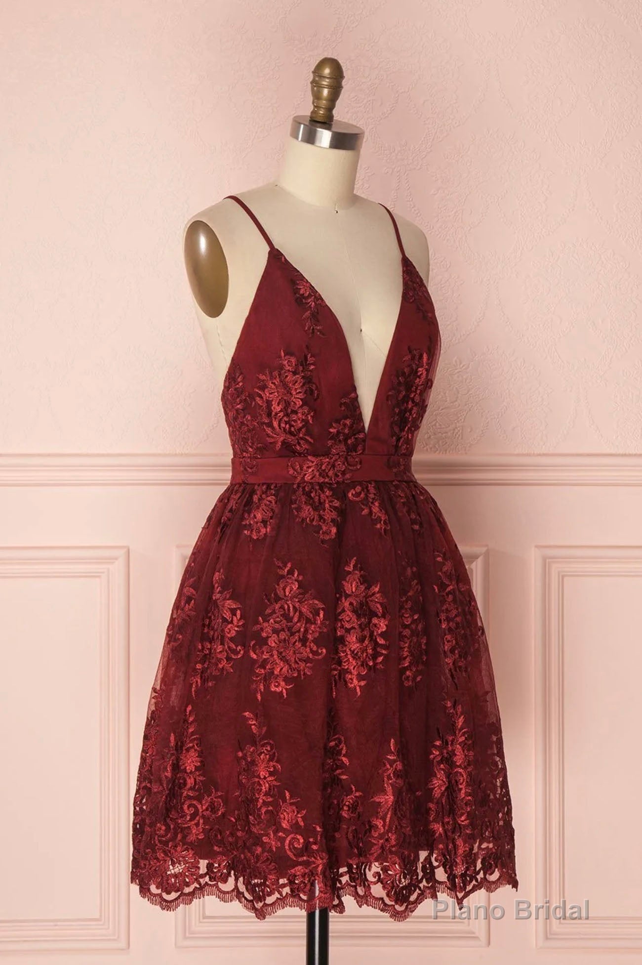 Burgundy V-Neck Lace Short Backless Prom Dress, Cute Lace Party Dress Secondary image