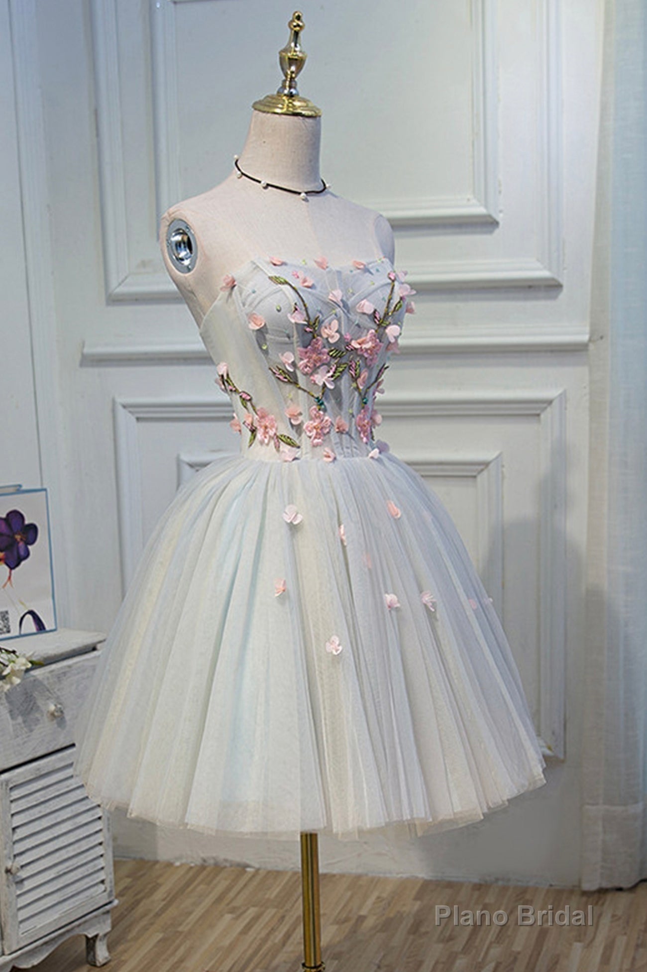 Lovely Strapless Tulle Lace Knee Length Prom Dress, A-Line Party Dress Secondary image