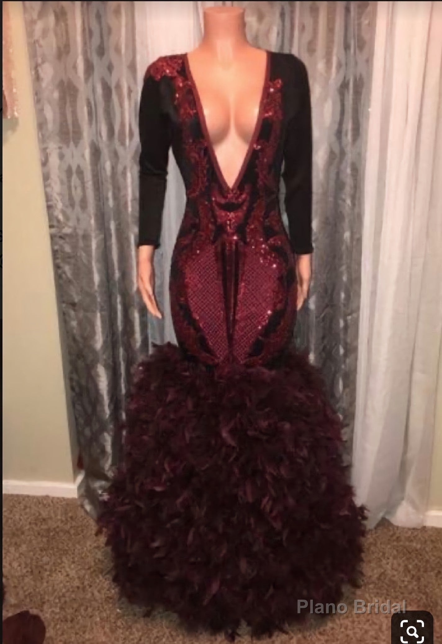 2025 Deep V-neck Mermaid Prom Dresses Main image