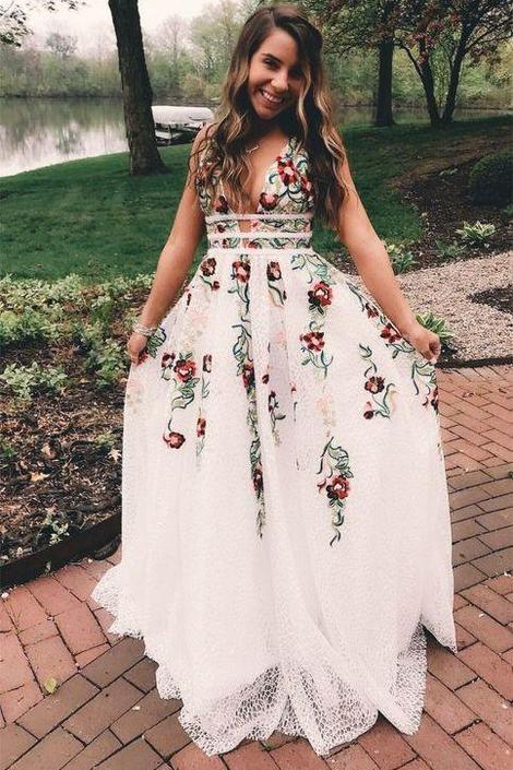 V-Neck Sexy Floral Embroidered Long Formal Prom Dresses