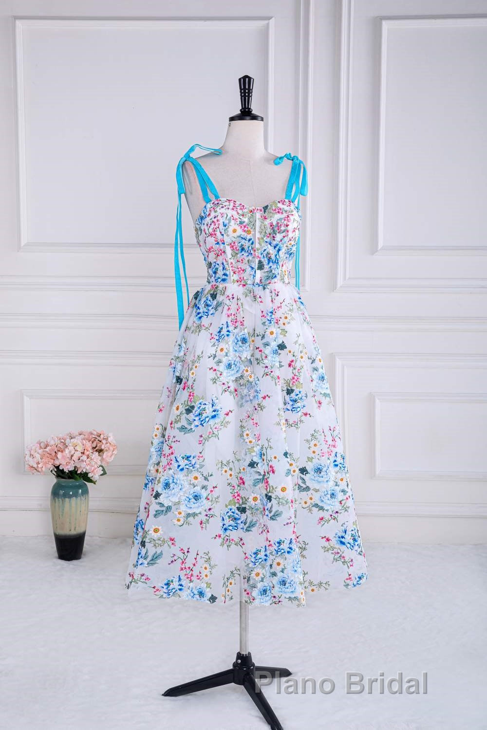 Blue and White Floral Bow Tie Straps A-line Tea-Length Formal Prom Dresses Secondary image