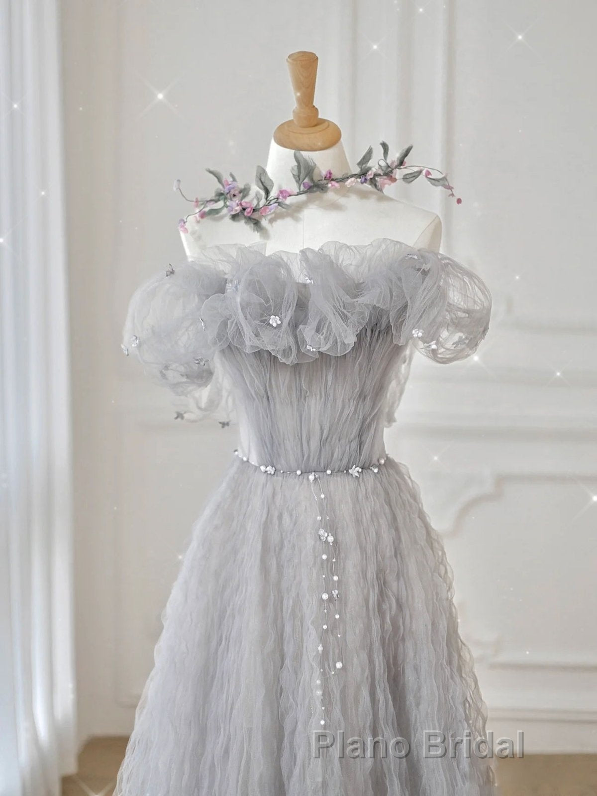 Gray Tulle A Line Off the Shoulder Formal Evening Dresses Long Formal Prom Dresses Secondary image