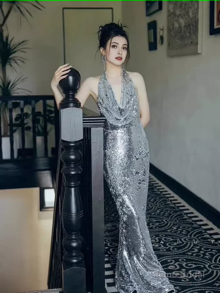 Sexy Mermaid Silver Sequin Prom Dresses Evening Dress Main image