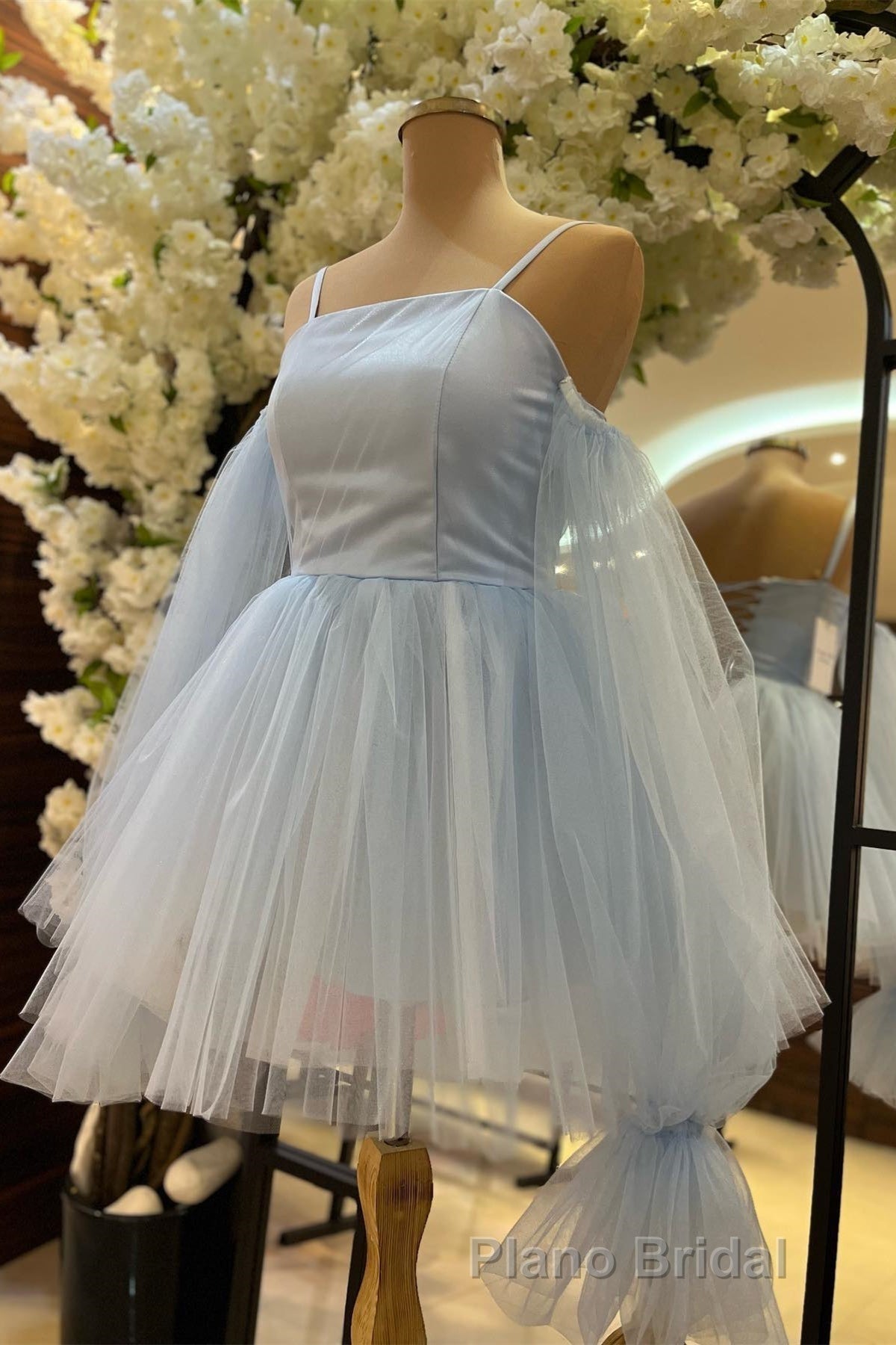 White Cold Shoulder Straps Puff Long Sleeves Homecoming Dresses Secondary image