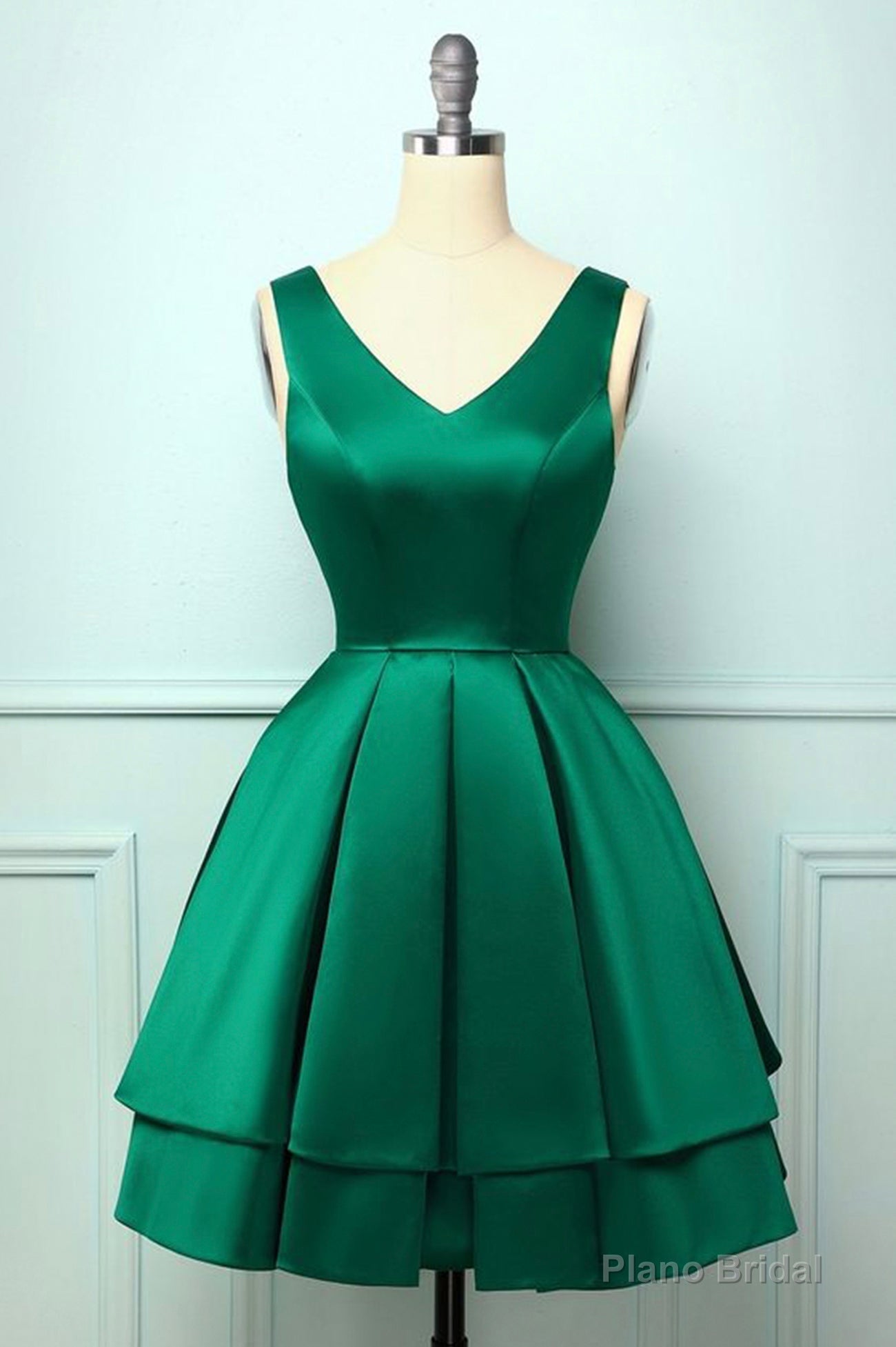 Green Satin Short Prom Dresses, A-Line Homecoming Dresses Main image