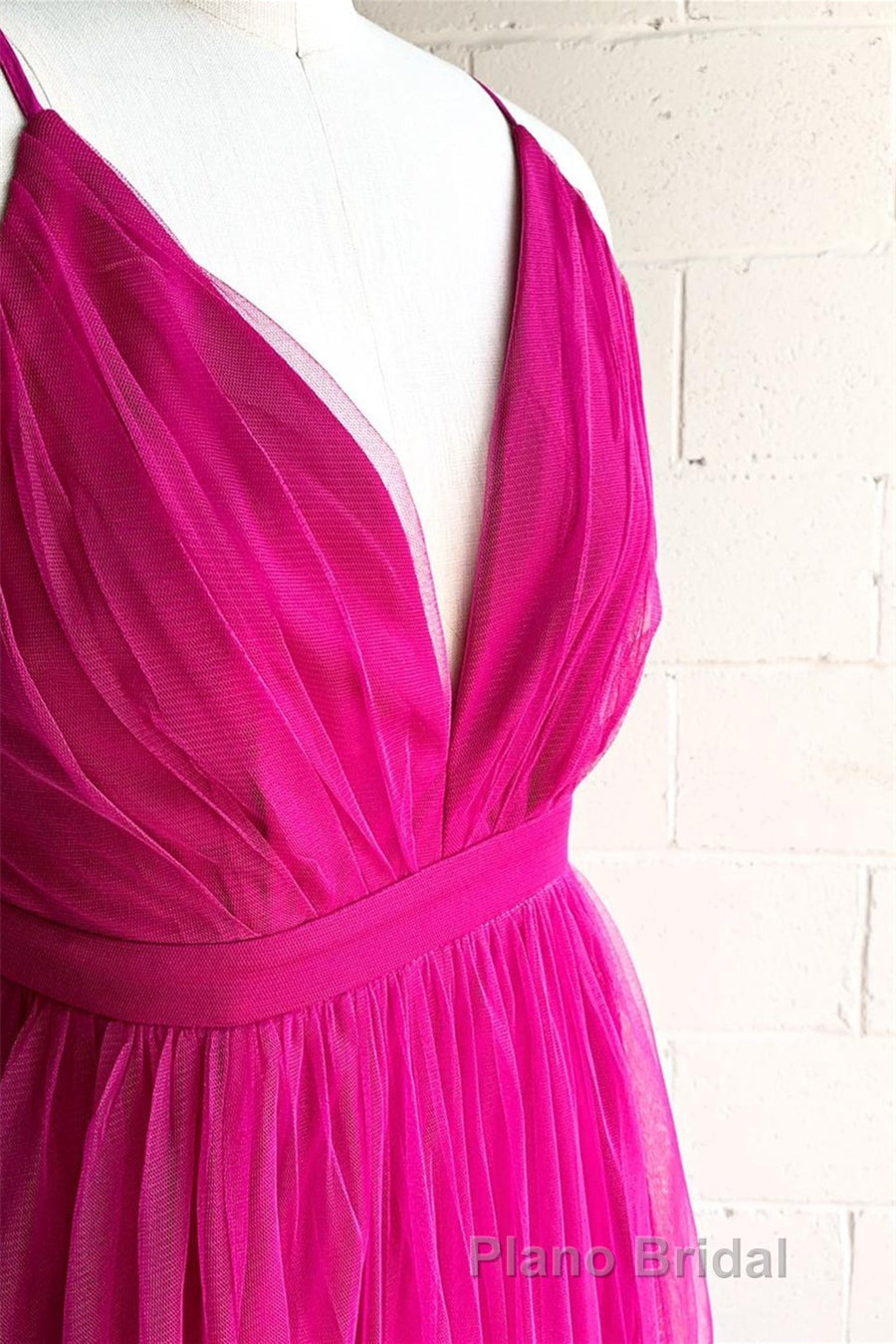 A-line V-Neck Pleated Tulle Long Bridesmaid Dresses with Slit