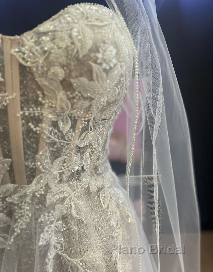 A-Line Sweetheart Neckline Tulle Wedding Dresses With Appliques Secondary image