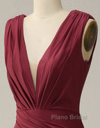 Burgundy Mermaid V-Neck Long Glitter Formal Prom Dresses With Pleating