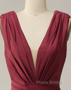 Burgundy Mermaid V-Neck Long Glitter Formal Prom Dresses With Pleating