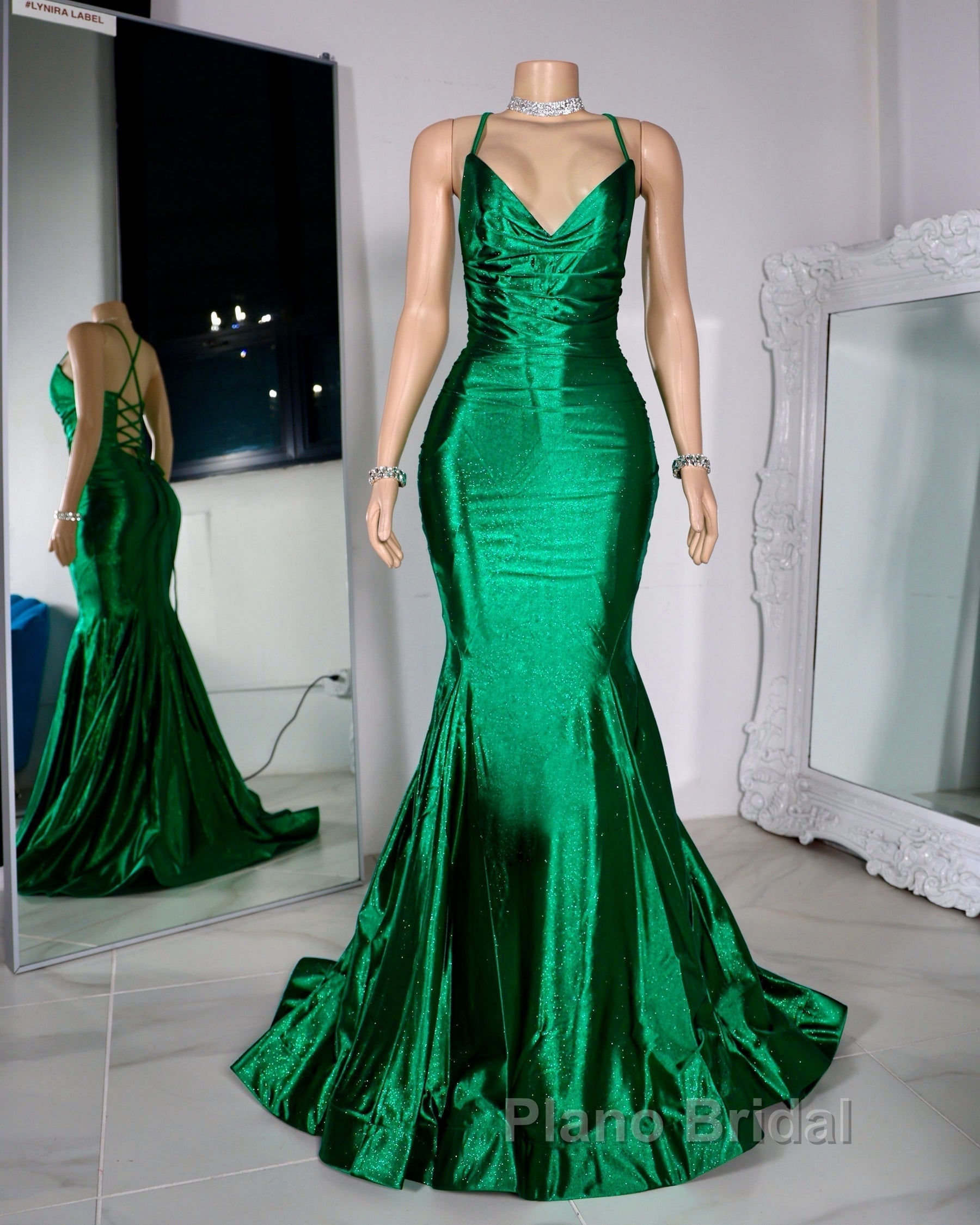 Satin Trumpet V-Neck Spaghetti Straps Formal Prom Evening Dresses For Black Girls Secondary image