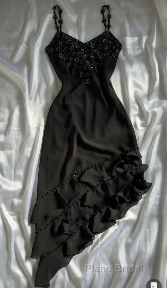 Black Vintage Spaghetti Straps Chiffon Appliques Flower  Formal Prom Dress Main image
