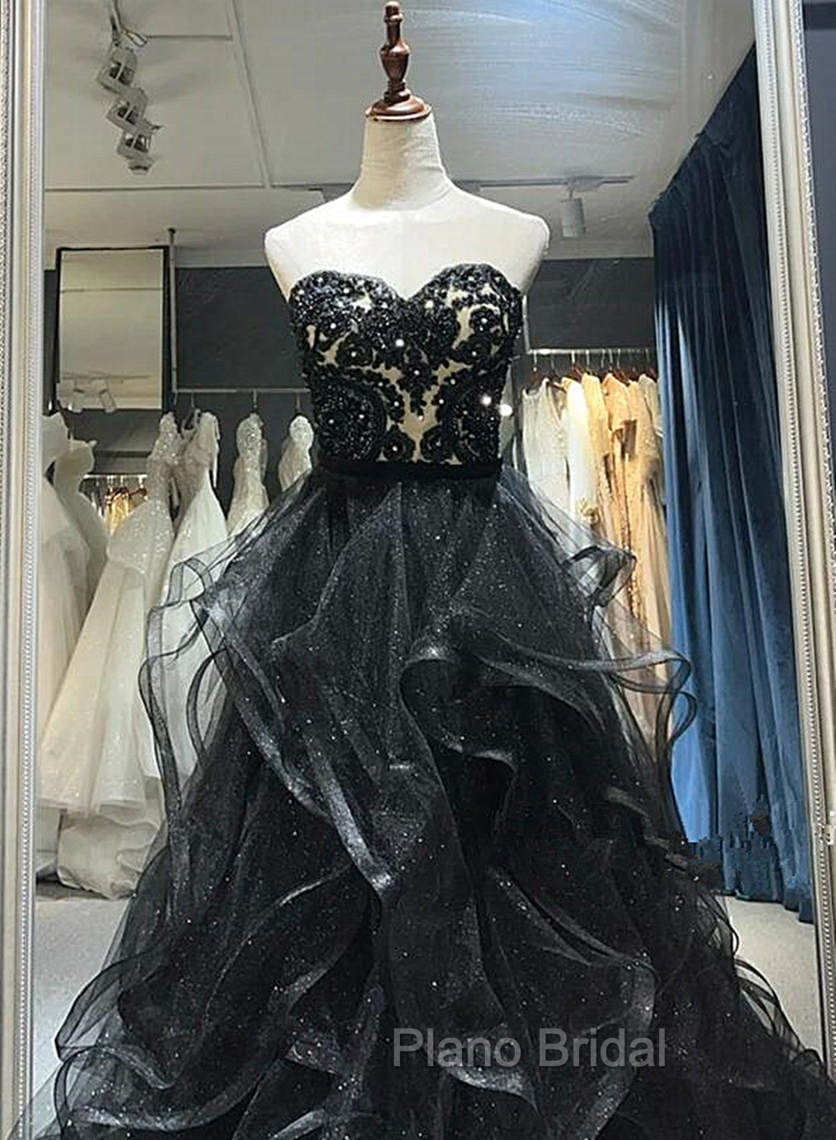 A-line Black Sweetheart Tulle Layers Long Party Dresses, Black Tulle Formal Prom Dresses Secondary image