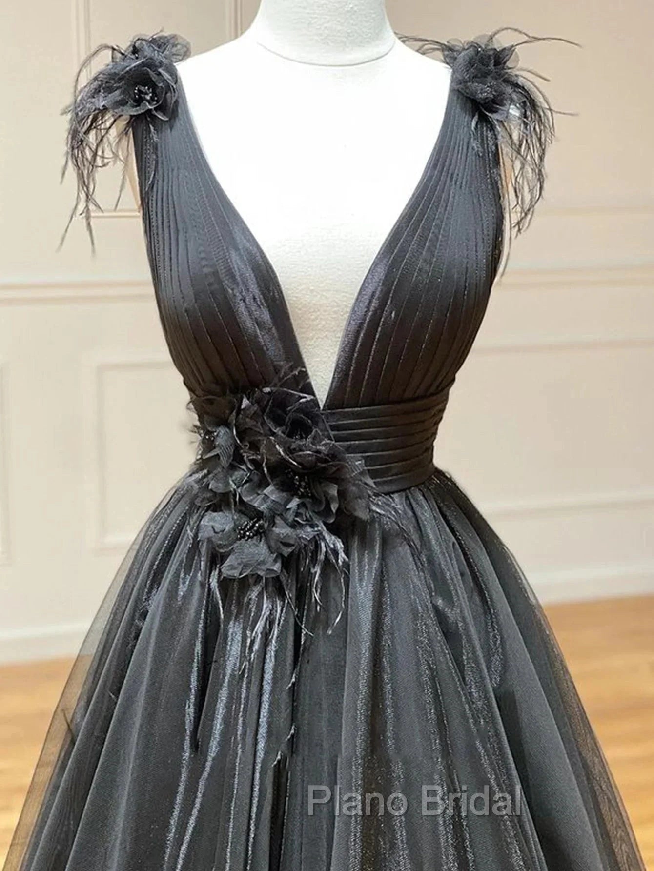 A Line Black V Neck Tulle Long Formal Prom Dresses