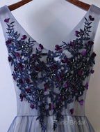 A-Line Bridesmaid Dresses V Neck Sleeveless Elegant Floor Length Tulle With Beading / Appliques