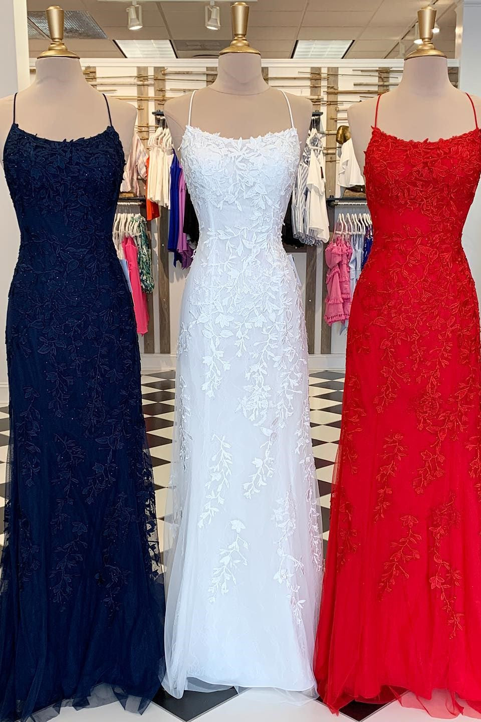 Red Floral Appliques Tulle Mermaid Long Formal Dresses