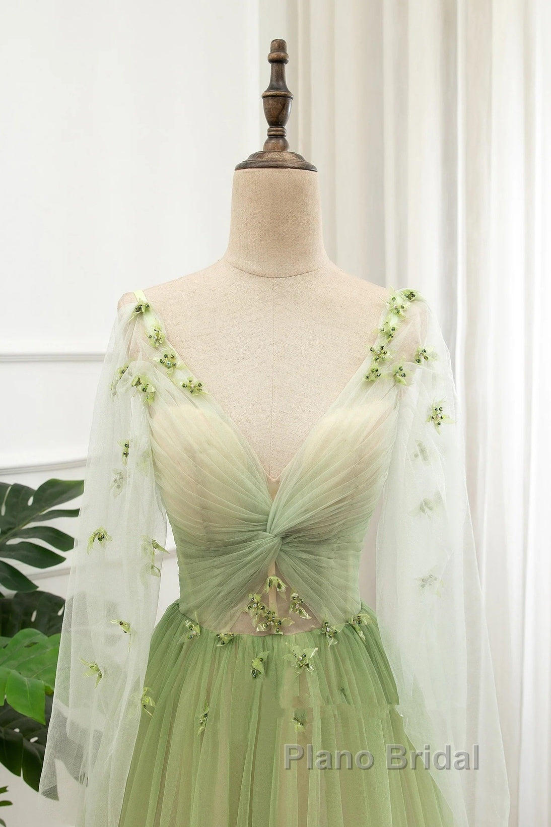 A-Line Green Tulle Gradient Long Party Dresses, Green Floor Length Formal Dresses Secondary image