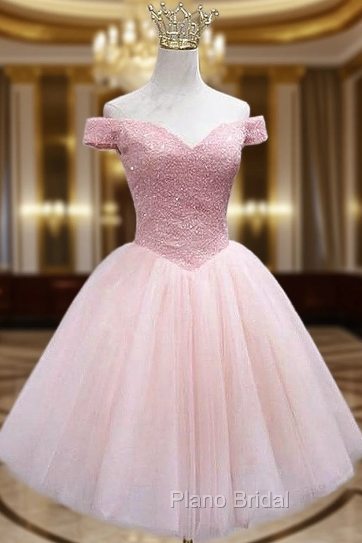 A-line Off-the-Shoulder Sleeveless Tulle Short/Mini Homecoming Dresses With Sequins Beading Main image