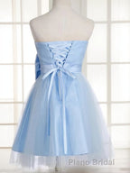 A-Line/Princess Strapless Short/Mini Tulle Homecoming Dresses With Bow