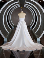 A-Line/Princess Sweetheart Chapel Train Satin Wedding Dresses with Ruffles