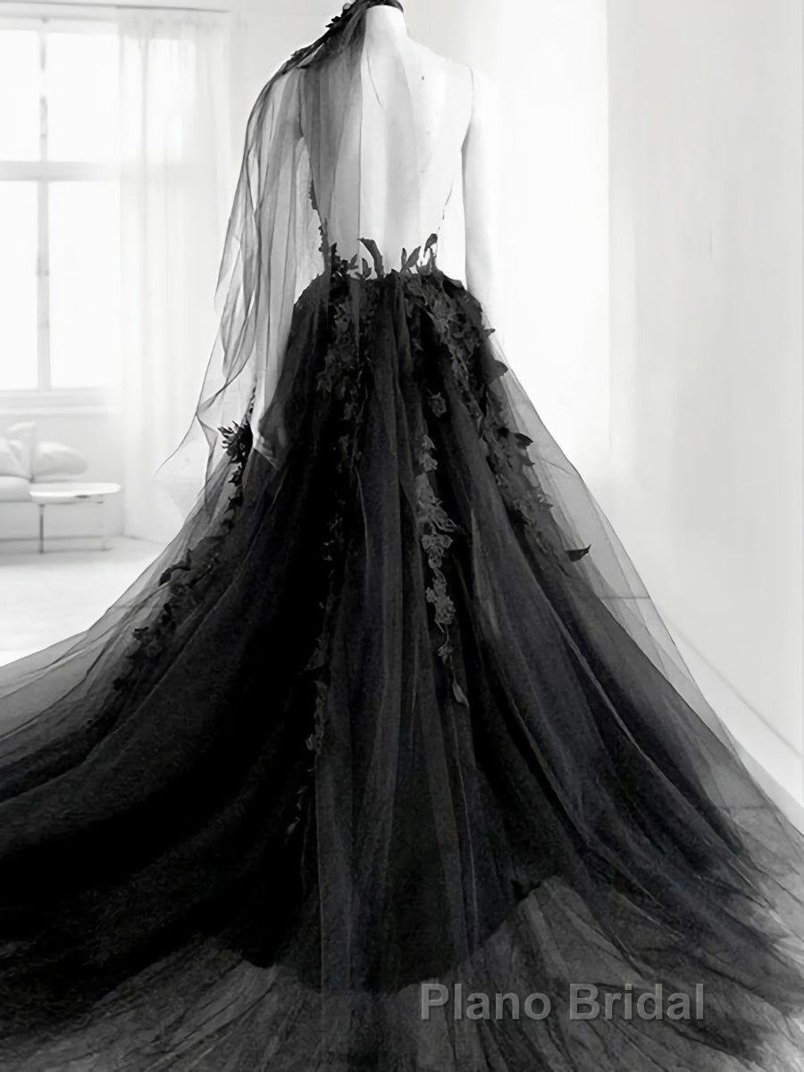 A-line/Princess V-neck Court Train Tulle Wedding Dresses with Appliques Lace
