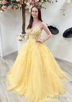 A-line Princess V Neck Sleeveless Sweep Train Tulle Prom Dresses With Appliqued Beading Lace
