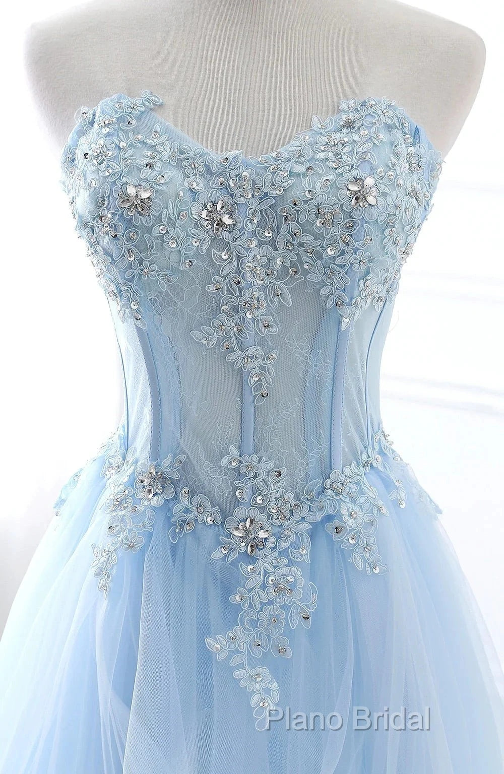 A Line Formal Prom Dresses Sweetheart Tulle With Applique Sweep Train