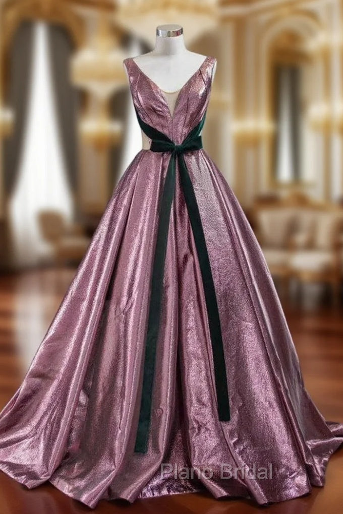 A-Line Purple V-neck Pleats Long Formal Prom Dresses With Green Velvet
