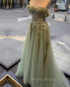 A-Line Sage Tulle Lace Appliques Dresses