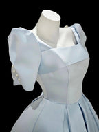 A-Line Short Sleeves Satin Blue Short Formal Prom Dresses With Beads