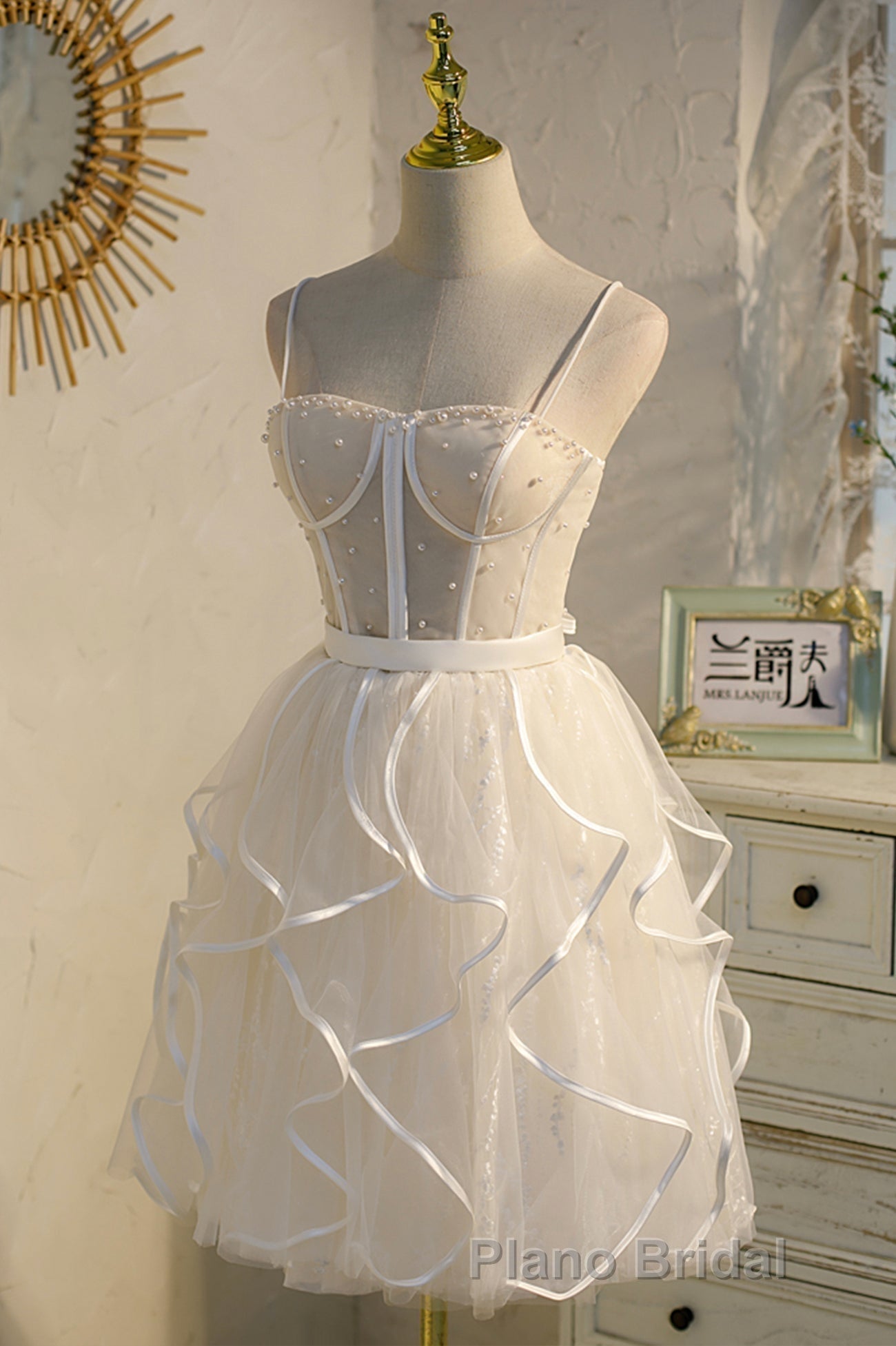 A-Line Spaghetti Strap Tulle Short Homecoming Dresses