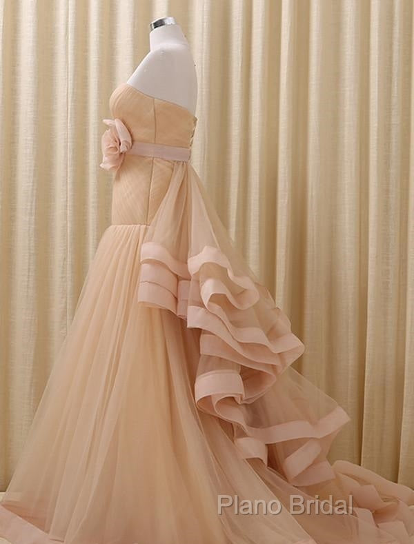 A-Line Stomacher Tiered Wedding Dresses Court Train With Appliques