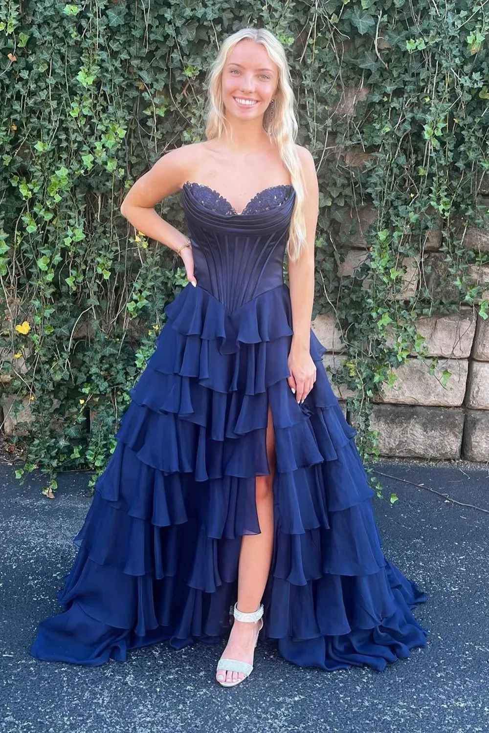 A-Line Strapless V-Neck Tiered Empire-Waist Long Formal Prom Dresses