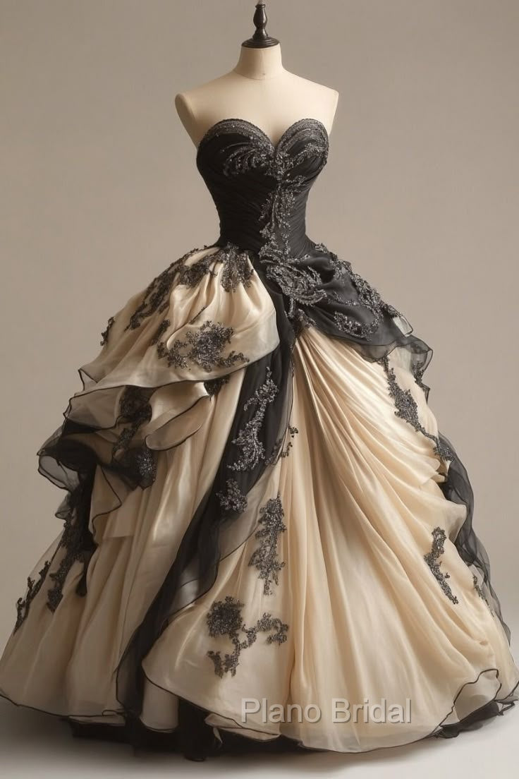 A-Line Sweetheart Neck Chiffon Beaded Long Formal Prom Dresses Retro Applique Adult Ceremony Dresses