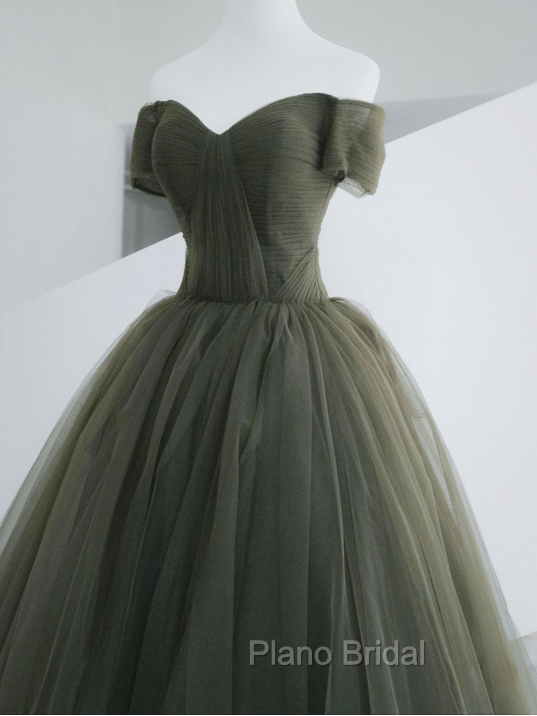 A-Line Sweetheart Neck Green Long Formal Prom Dresses, Sweep Train Green Formal Dresses