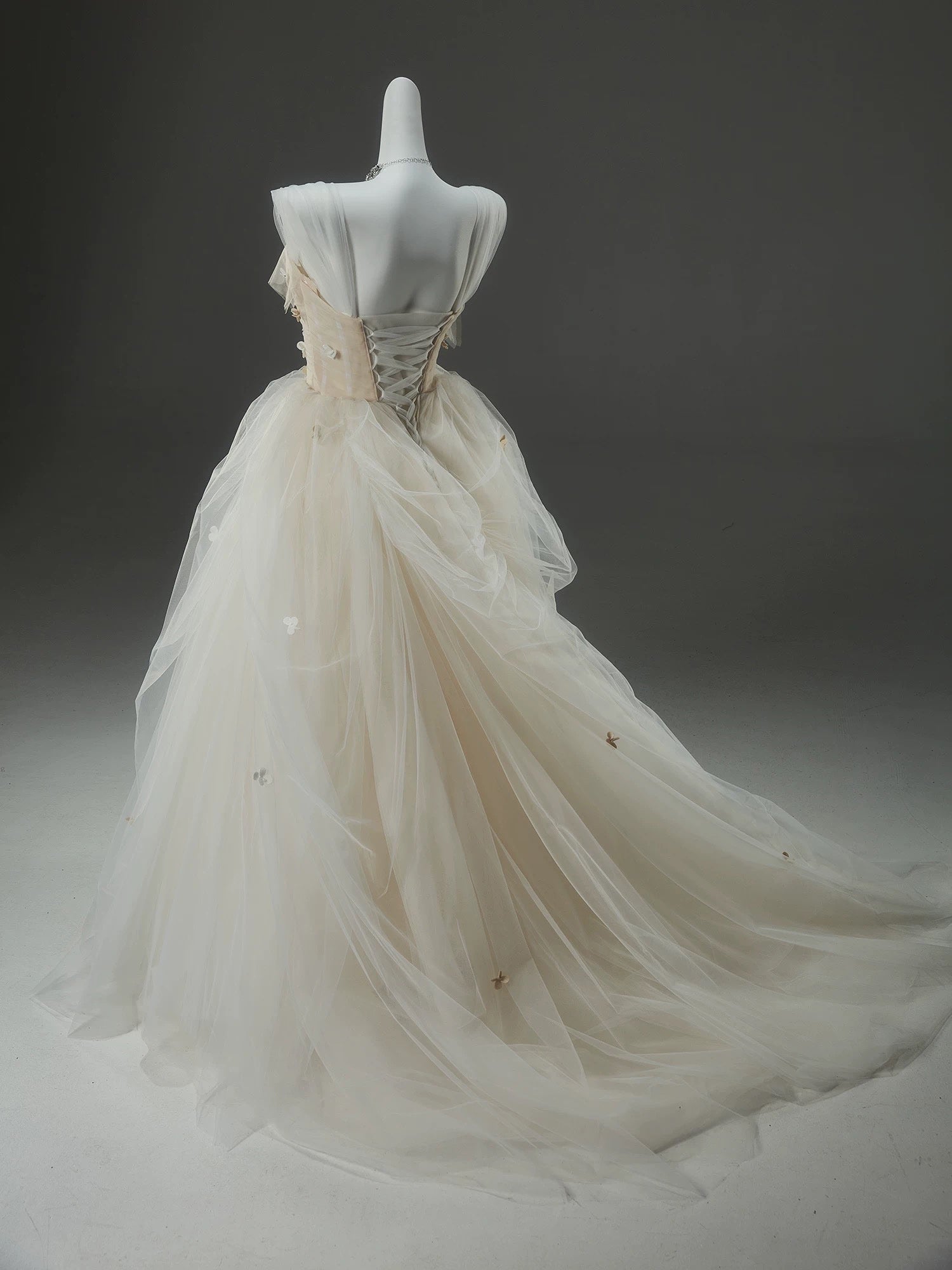 A-Line Tulle Sweep Train Champagne Long Formal Prom Dresses With Applique
