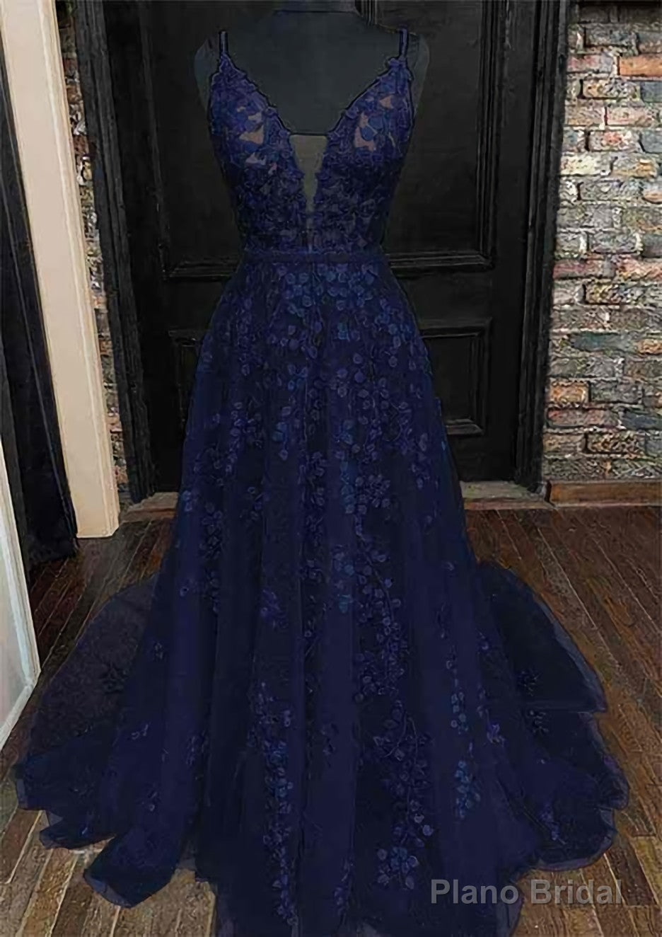 A-line V Neck Sleeveless Lace Court Train Prom Dresses With Pleated Secondary image