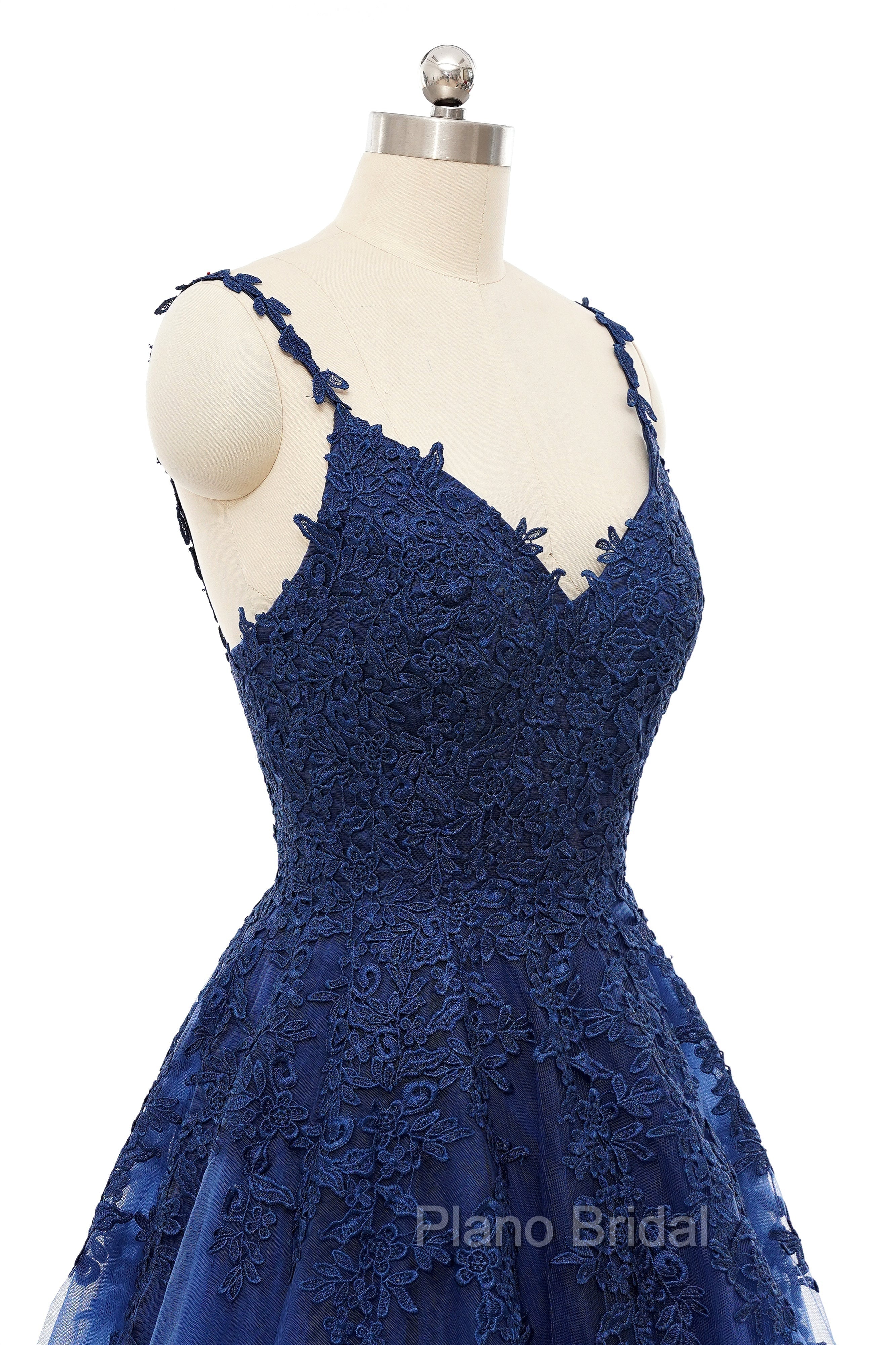 A-line V-neck Spaghetti strap Floor-length Sleeveless Backless Appliques Lace Elegant Formal Prom Dresses