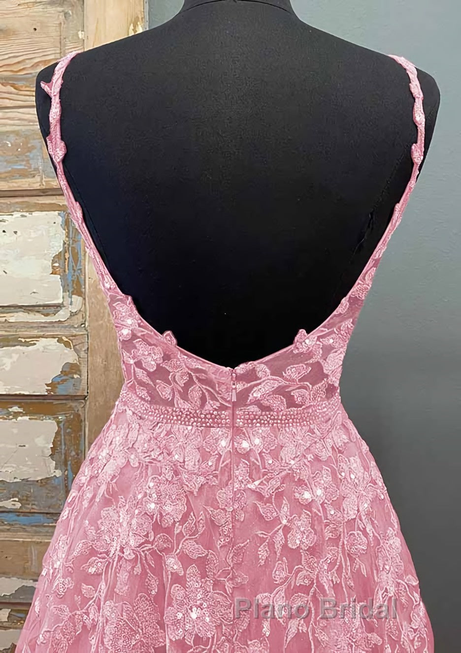 A-line V Neck Spaghetti Straps Long/Floor-Length Tulle Formal Prom Dress With Beading Lace Pockets Sequins Secondary image