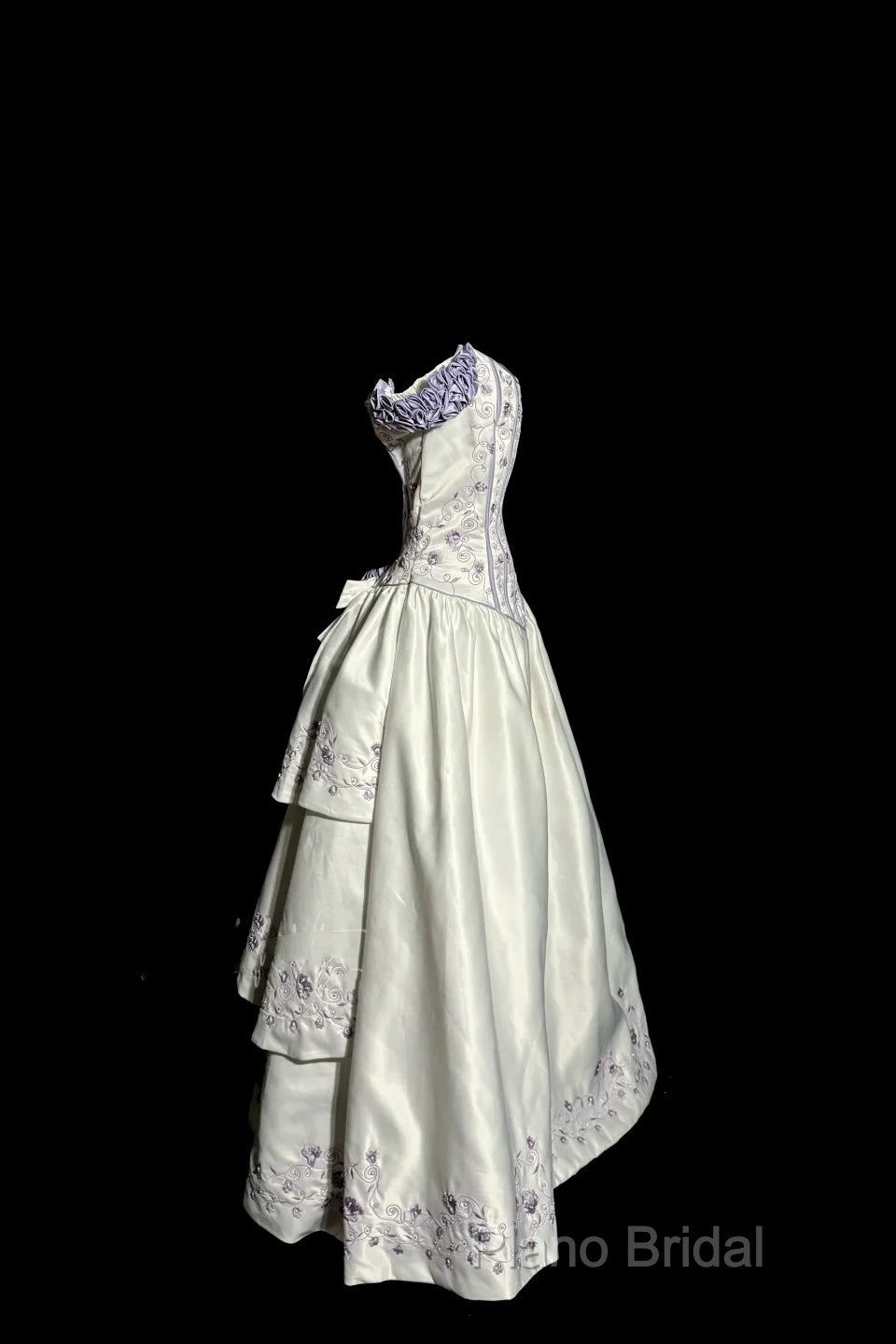 Aesthetic Ball Gown Off The Shoulder White Formal Prom Dresses Ruffle Long Party Dresses