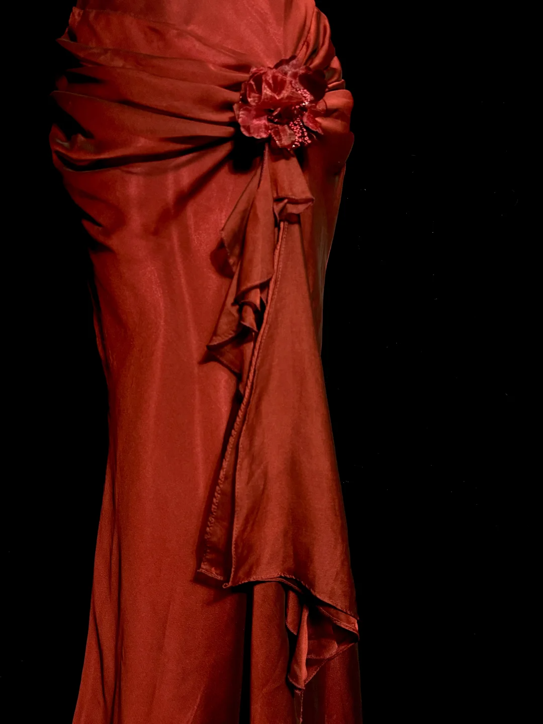 Aesthetic Mermaid Halter Neckline Red Satin Formal Prom Dresses Ruffle Long Party Dresses