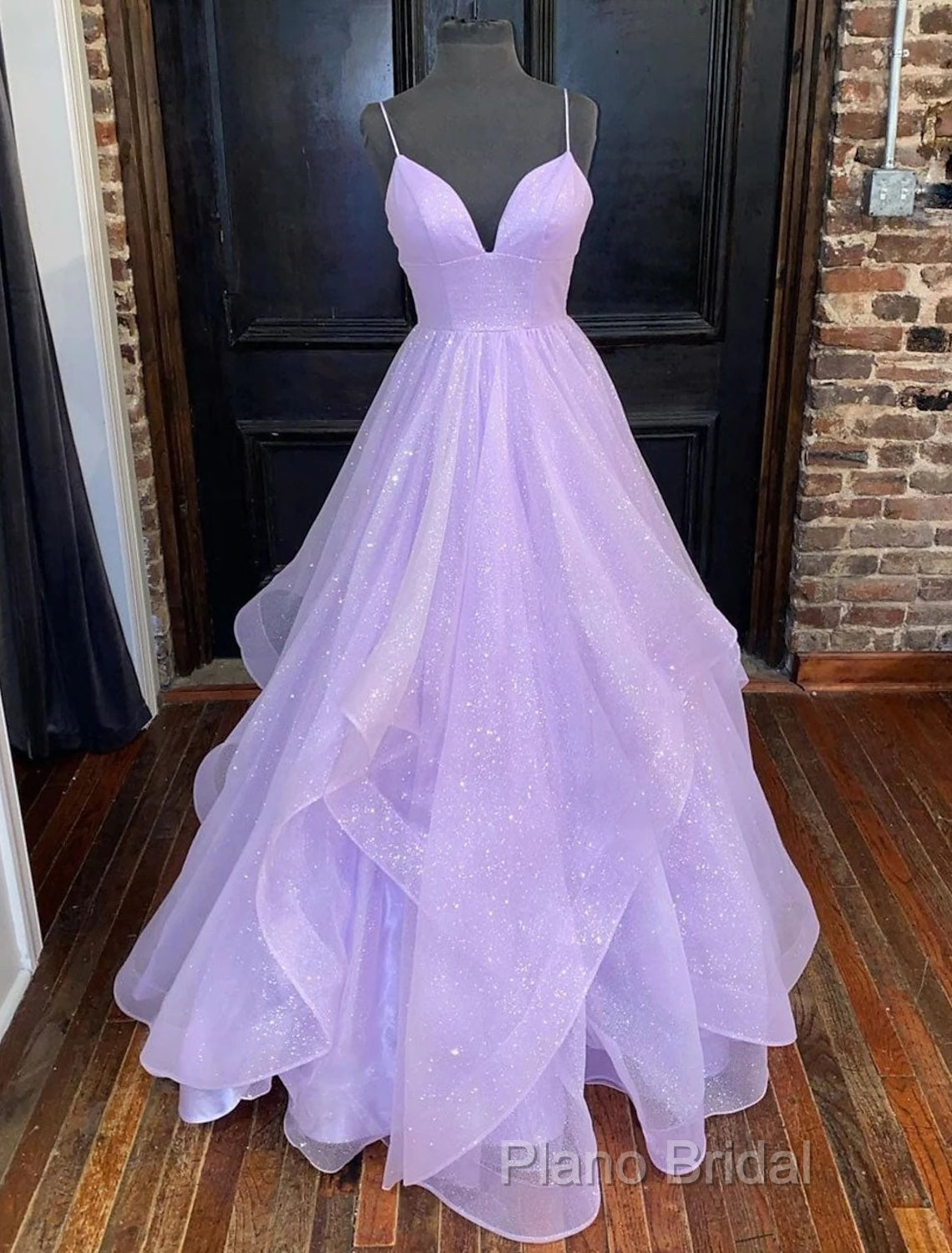 Ball Gown A-Line Formal Prom Dresses Sparkle & Shine Dresses Formal Floor Length Sleeveless Sweetheart Tulle Backless With Pleats Ruffles Secondary image