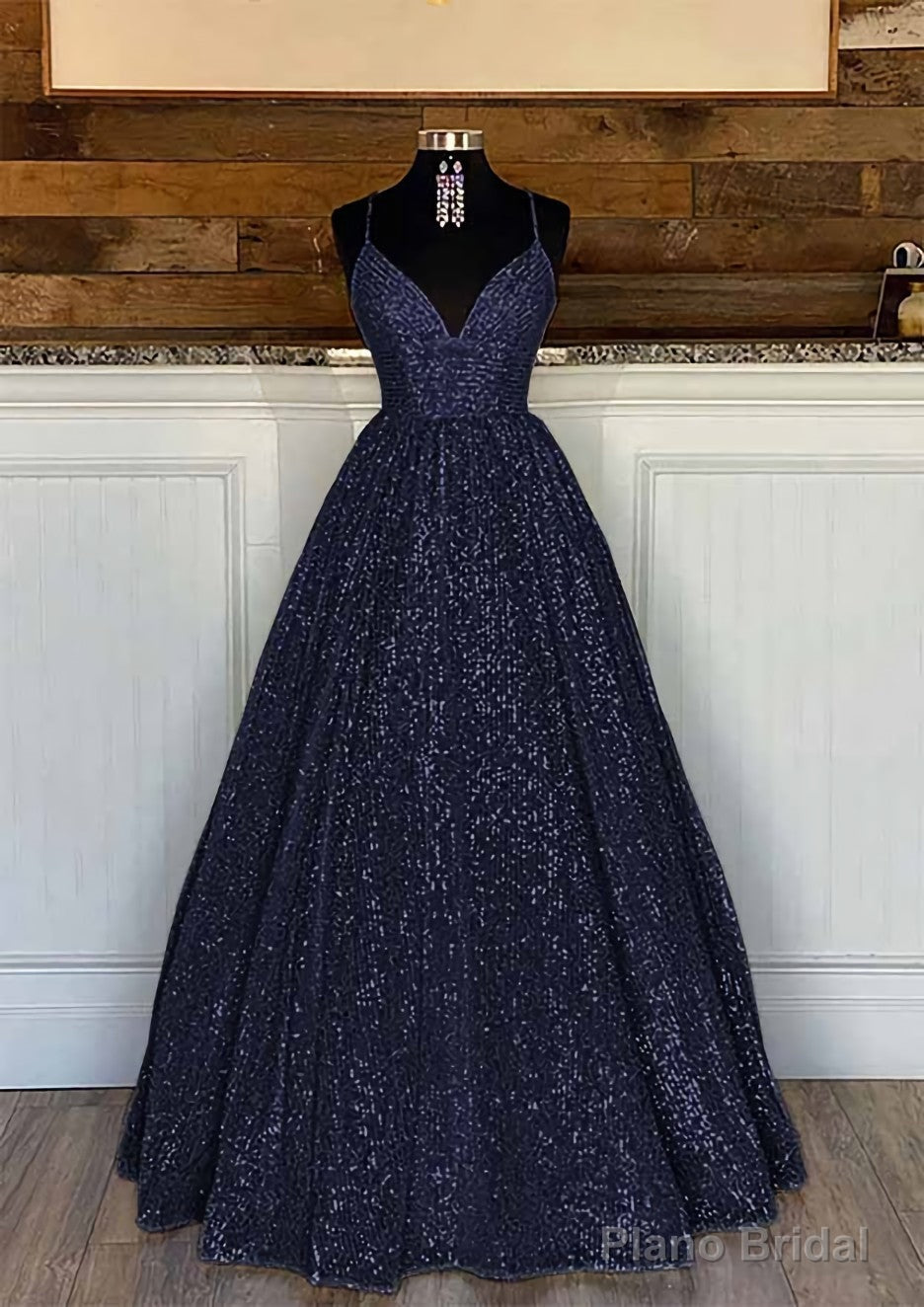 Ball Gown Sleeveless V Neck Long/Floor-Length Sequined Sparkling Prom Dresses With Pleated Secondary image